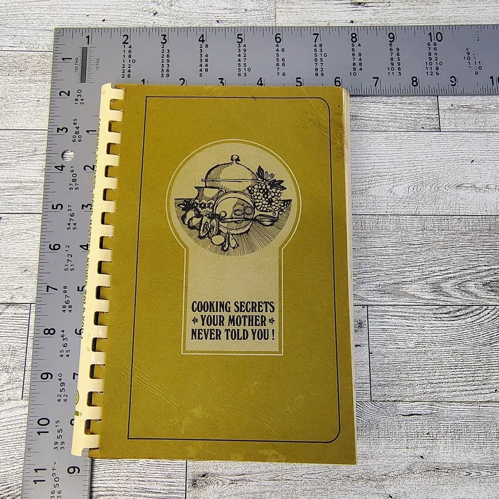 Cooking Secrets Your Mother Never Told You 1973 Cookbook Revised Edition Lawry's